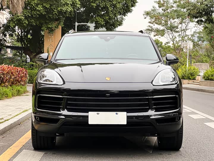 Фото 2 - Porsche Cayenne