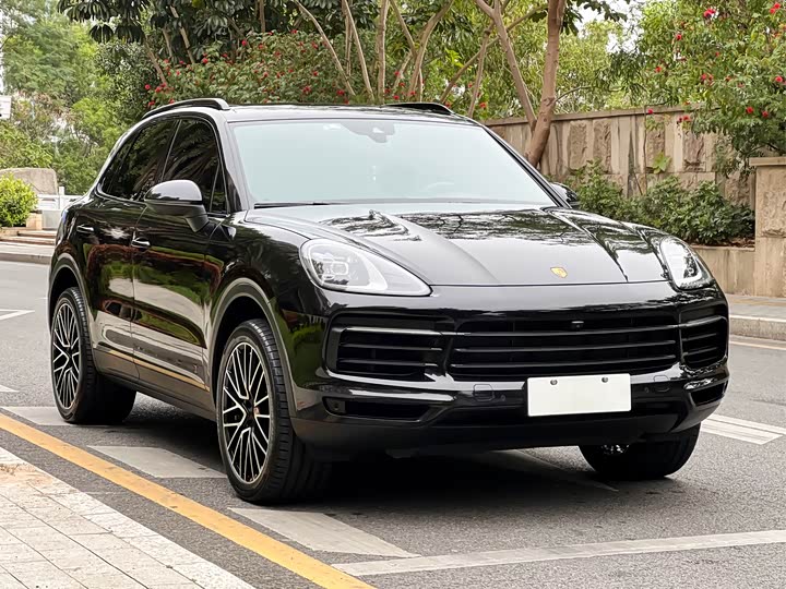 Фото 3 - Porsche Cayenne