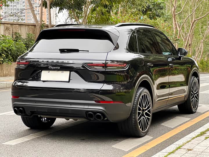 Фото 6 - Porsche Cayenne