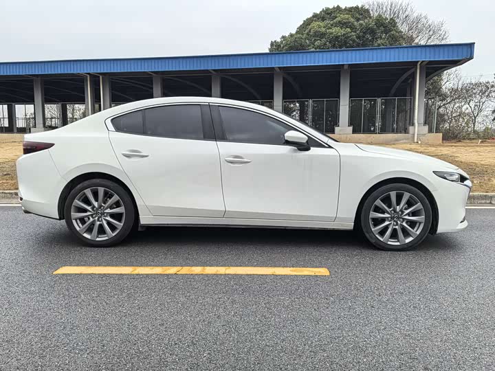 Фото 4 - Mazda 3 (Axela)