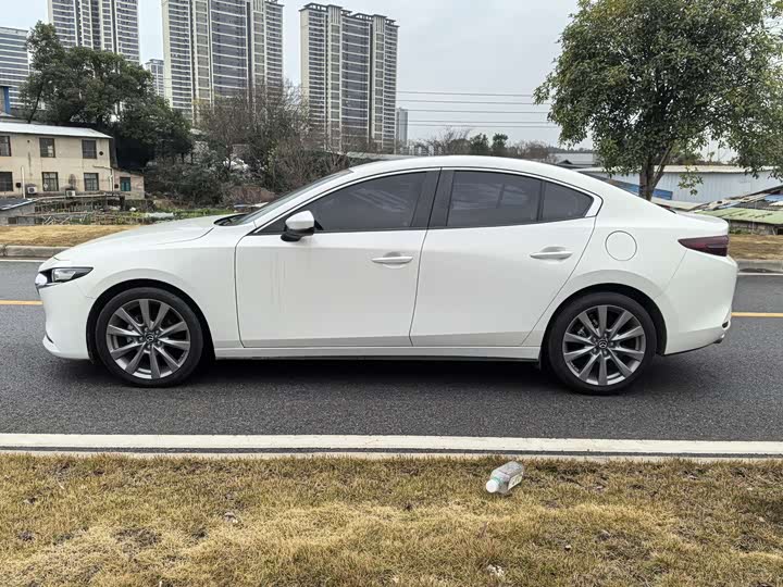 Фото 8 - Mazda 3 (Axela)