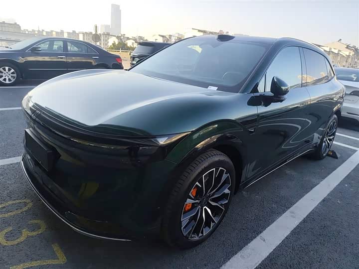 Фото 2 - Zeekr 7X