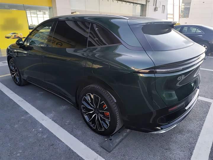 Фото 5 - Zeekr 7X