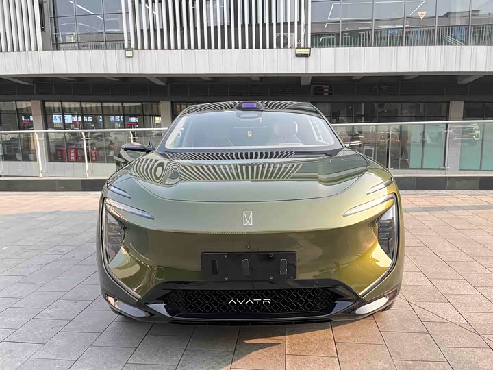 Фото 2 - Avatr 07