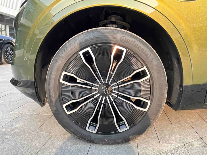 Фото 4 - Avatr 07