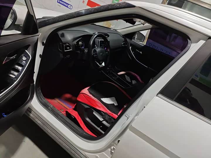 Фото 3 - Hyundai ix25 (Mufasa)