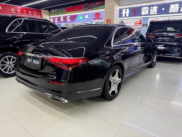 Фото 5 - Mercedes-Benz S-Class