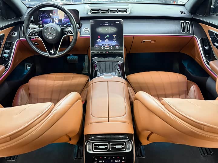 Фото 8 - Mercedes-Benz S-Class