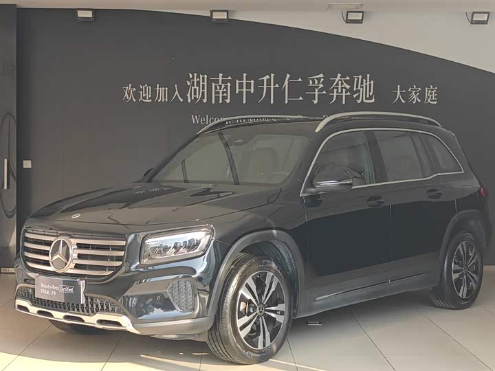 Фото 1 - Mercedes-Benz GLB-Class