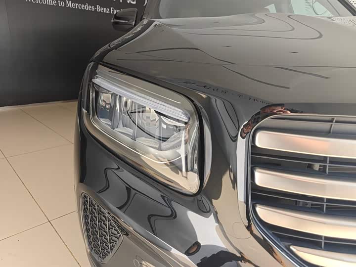 Фото 3 - Mercedes-Benz GLB-Class