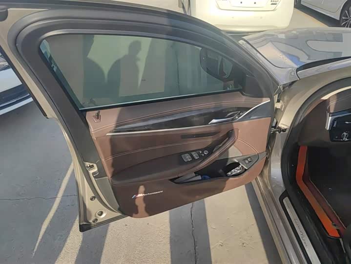 Фото 7 - BMW 5 Series