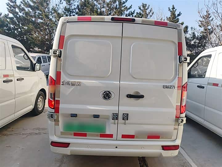 Фото 6 - Dongfeng EM27