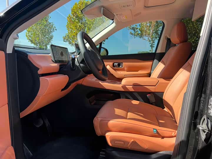 Фото 6 - Leapmotor C16