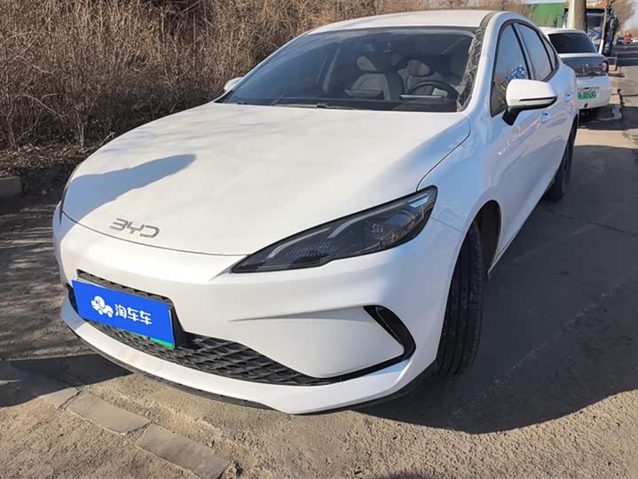 Фото 1 - BYD Seal 05 DM-i Hybrid