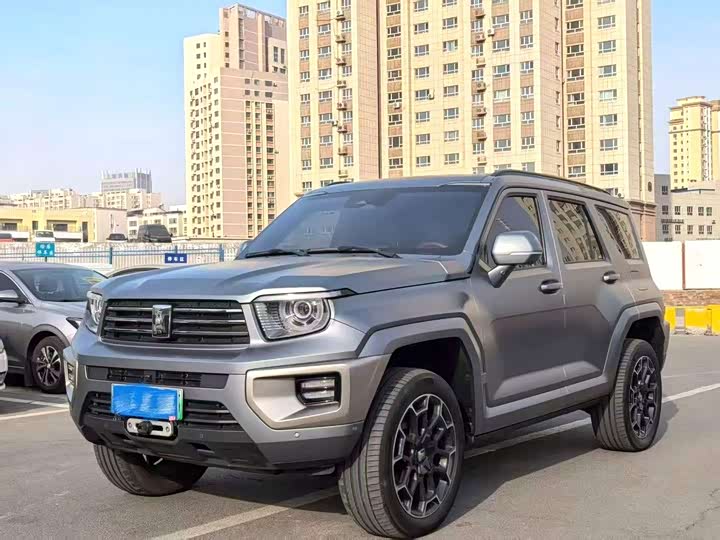 Фото 1 - Tank 700 Hybrid