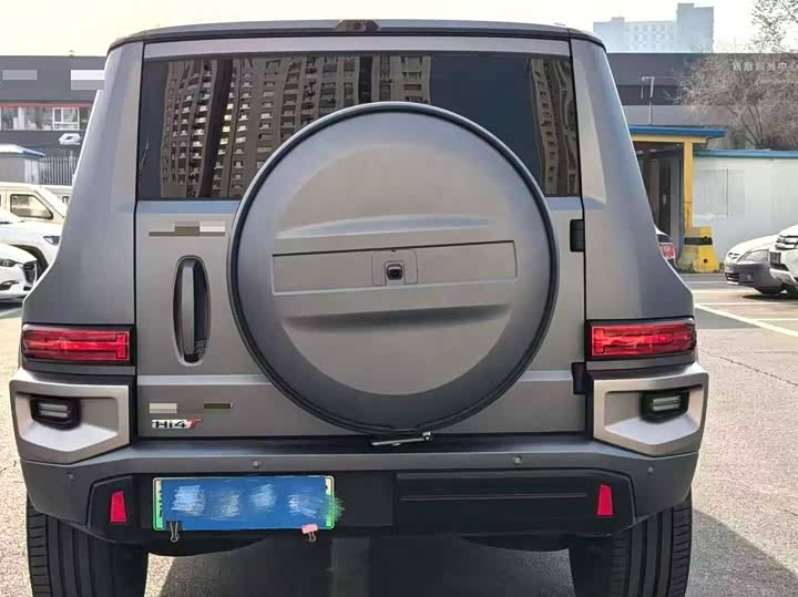 Фото 8 - Tank 700 Hybrid