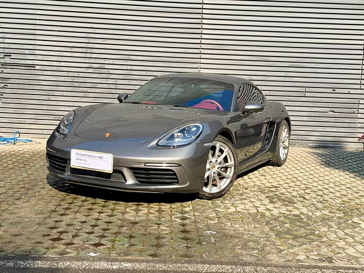 Фото 1 - Porsche 718