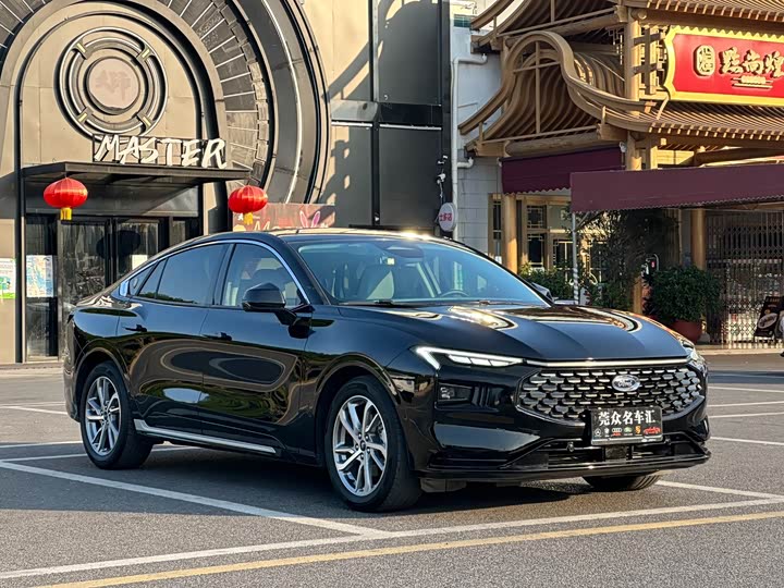 Фото 2 - Ford Mondeo