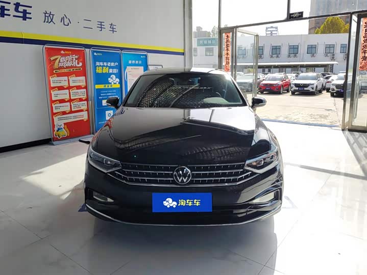 Фото 2 - Volkswagen Magotan