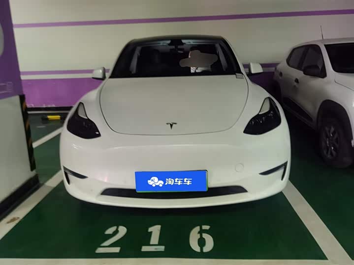 Фото 2 - Tesla Model Y