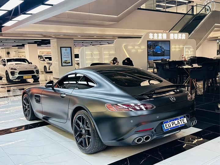 Фото 3 - Mercedes-Benz AMG GT