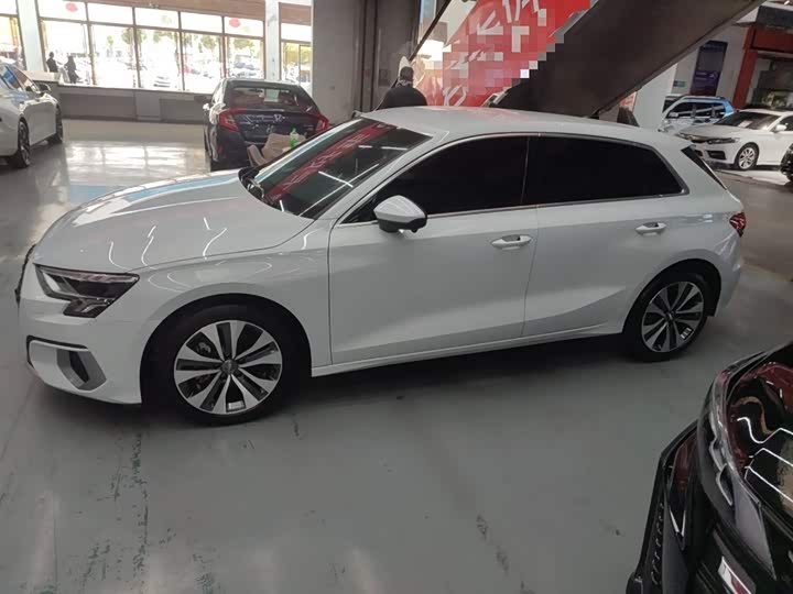 Фото 5 - Audi A3