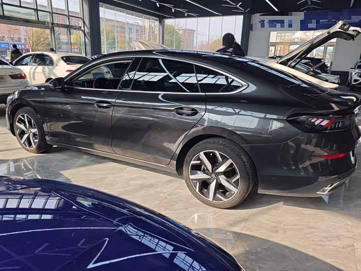 Фото 5 - Volkswagen Lamando L