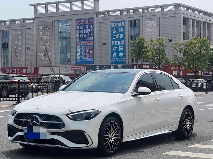 Фото 1 - Mercedes-Benz C-Class