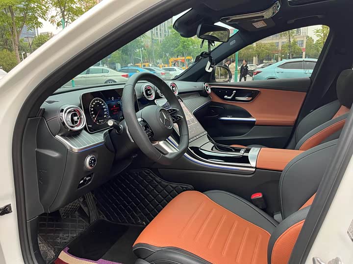 Фото 3 - Mercedes-Benz C-Class