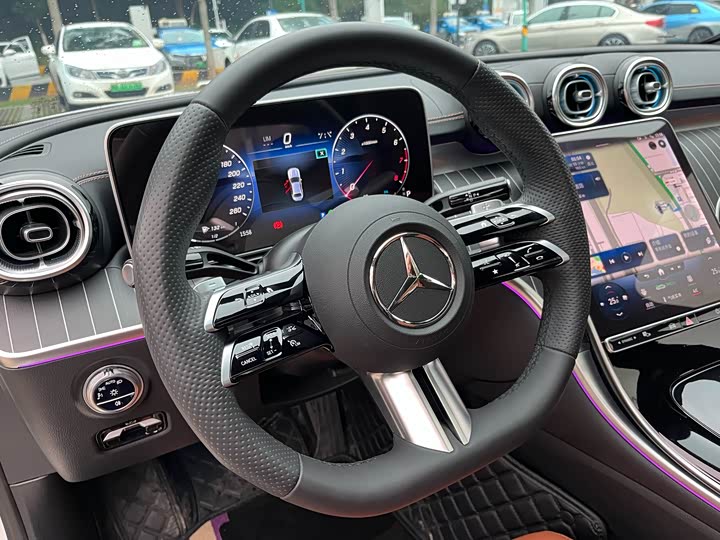 Фото 6 - Mercedes-Benz C-Class