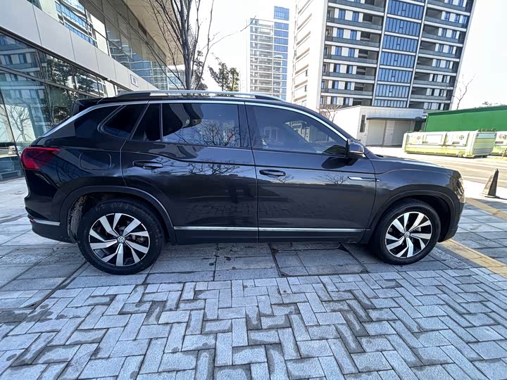 Фото 7 - Volkswagen Tayron