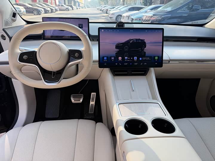 Фото 5 - Luxeed R7