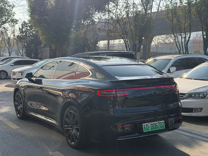 Фото 7 - Luxeed R7