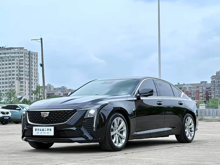 Фото 1 - Cadillac CT5