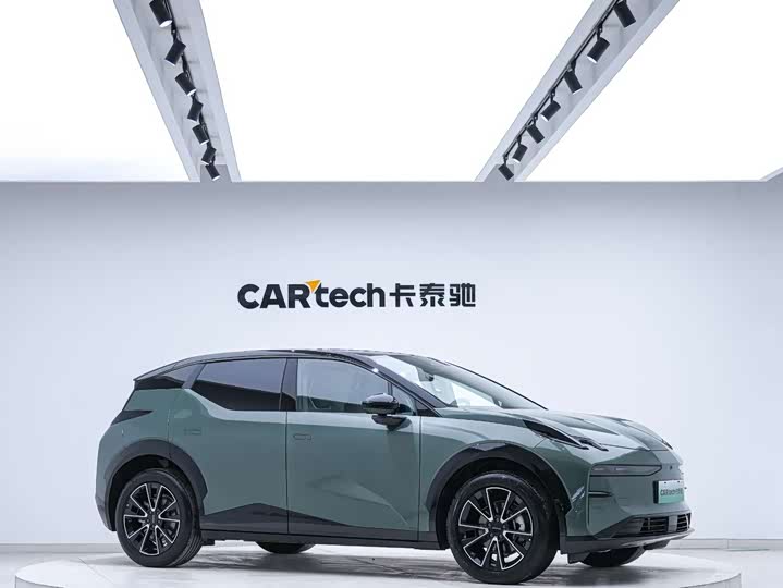 Фото 7 - Zeekr X