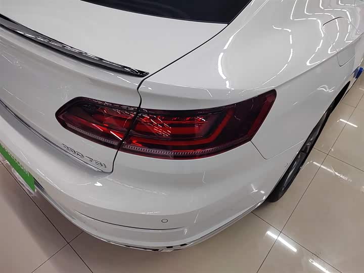 Фото 8 - Volkswagen CC