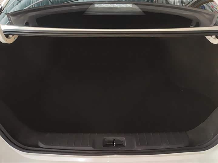 Фото 4 - Nissan Sylphy