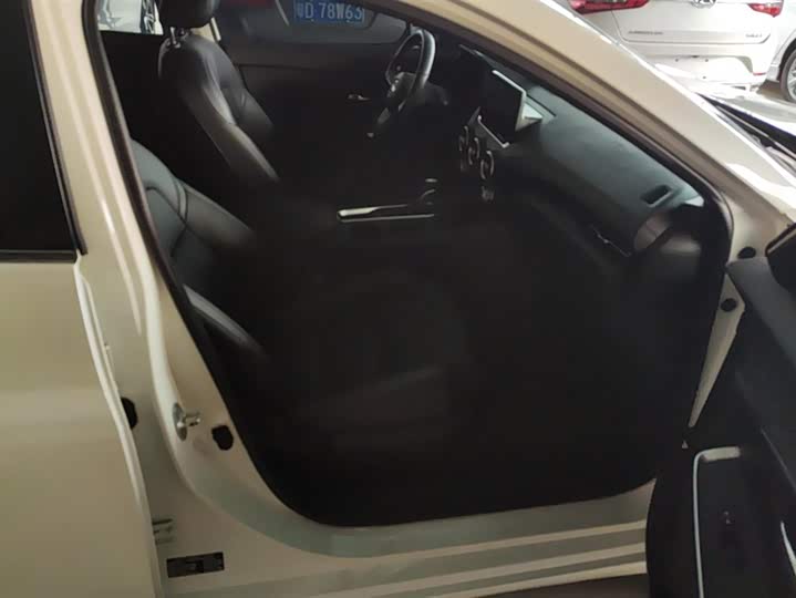 Фото 8 - Nissan Sylphy