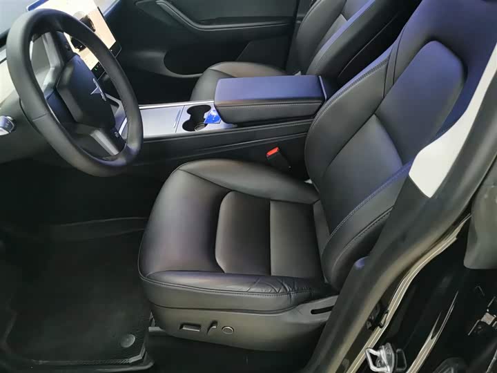 Фото 7 - Tesla Model Y