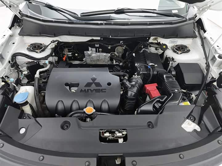 Фото 6 - Mitsubishi ASX