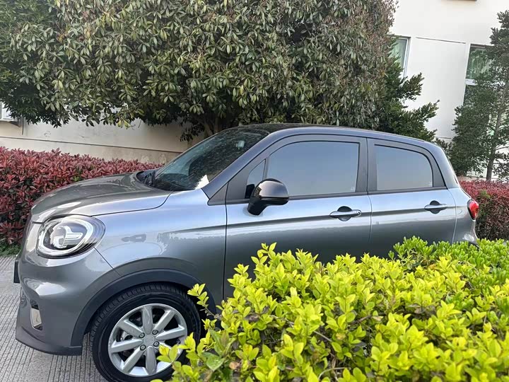 Фото 2 - Leapmotor T03