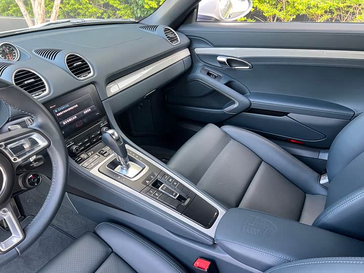 Фото 5 - Porsche 718