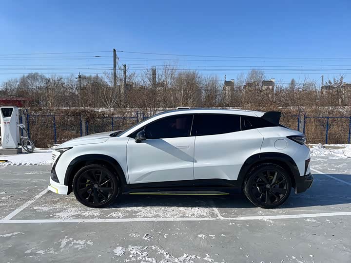 Фото 6 - Changan UNI-T