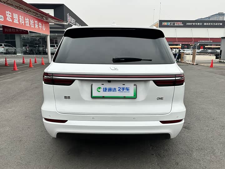 Фото 4 - LiXiang One