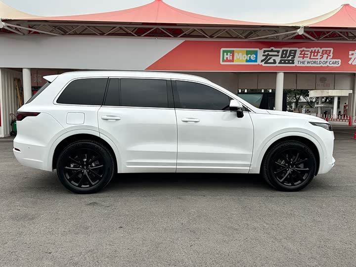 Фото 5 - LiXiang One