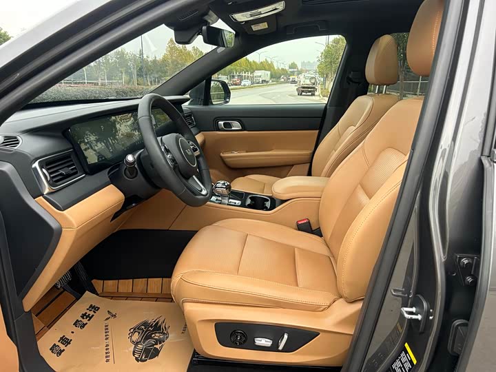 Фото 6 - LiXiang One