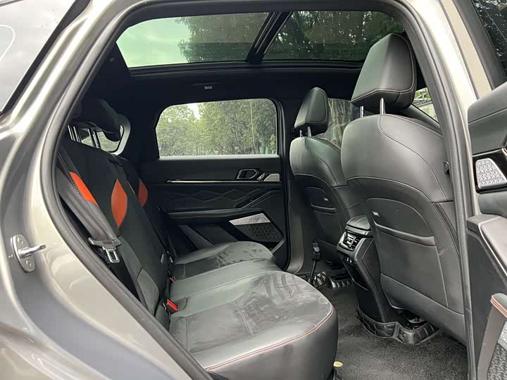 Фото 8 - Haval F7 (Monster)