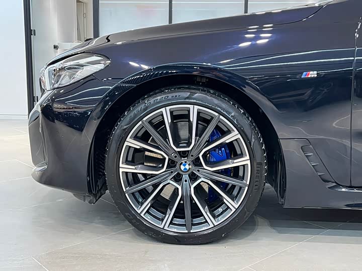 Фото 4 - BMW 6 Series GT