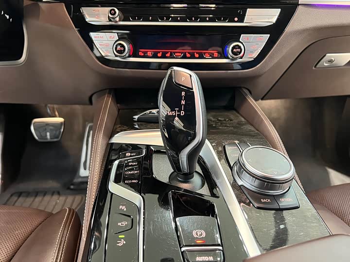 Фото 7 - BMW 6 Series GT