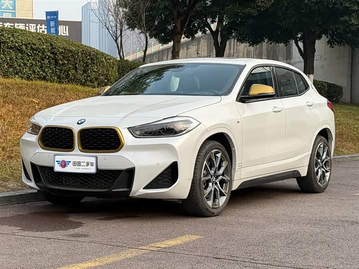 Фото 1 - BMW X2